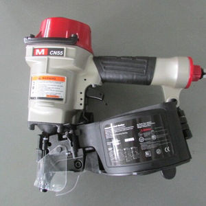 Cloueuse pneumatique à <span class=keywords><strong>air</strong></span> <span class=keywords><strong>comprimé</strong></span> MCN55 70 80 90 pour le travail du bois et la fabrication de palettes en bois - Product Image 1
