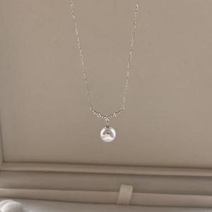 Collier pendentif en argent pur S925, design simple et exquis avec diamant étincelant en forme de feux d'artifice, collier polyvalent, petit collier de perles frais - Product Image 2