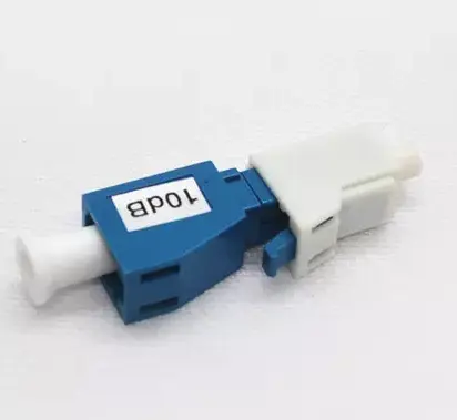 Atténuateur de Fiber optique Lc Upc 1 ~ 30Db mâle à femelle de haute qualité à bas prix