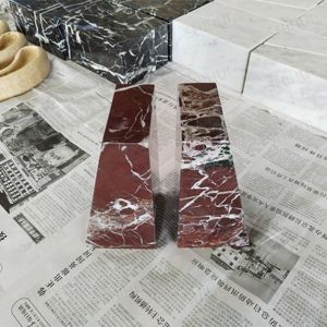 SH STONE, venta al por mayor, arte moderno personalizado, accesorios de decoración del hogar de lujo, de mármol rojo sujetalibros, objetos decorativos de piedra para el hogar - Product Image 3