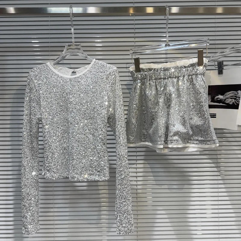 Conjunto de verão feminino de luxo, camiseta plissada de renda, saia de duas peças, roupa feminina com lantejoulas sólidas, atacado