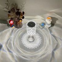 Lampe de chevet sans fil de luxe en cristal pour chambre à coucher, avec contrôle tactile et couleurs changeantes, pour une ambiance intérieure chaleureuse