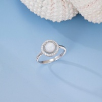 Usine de bijoux pour femmes de mode exquise prix de gros 925 bague en argent sterling opale pour fête et cadeau