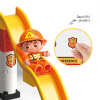 Feelo FL42002 Juego de Bloques de Construcción Clásicos de 173 Piezas con Escena de Estación de Bomberos para Niños, Juguete para Jugar al Juego de Bombero