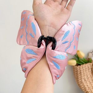 مشابك شعر نسائية جديدة لموسم الخريف والشتاء، مشابك شعر على شكل سمكة القرش، مشابك شعر كبيرة على شكل فراشة مطرزة بالقماش، حلوة ولطيفة - Product Image 4