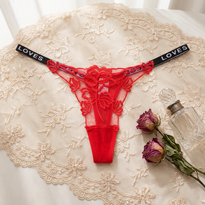 Culotte string rouge en dentelle pour femme avec ceinture à lettres, broderie florale transparente, sous-vêtement taille basse sexy, string T-back pour femme, vente en gros - Product Image 4