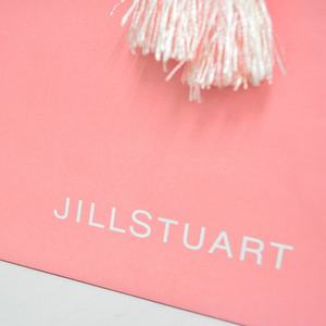 ถุงช้อปปิ้งกระดาษอาร์ตแบบกำหนดเองแฟชั่นใหม่ รีไซเคิลได้ พร้อมเคลือบลามิเนต สไตล์หรูหรา ขายส่งและมีตัวเลือกโลโก้ - Product Image 4