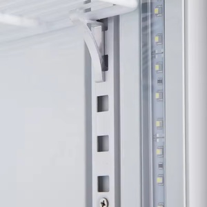 Réfrigérateur commercial SC105L à porte vitrée mince, 105L, pour boissons, avec serrure et clé - Product Image 5