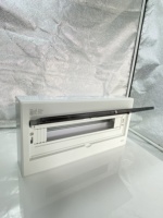 Prise industrielle Chint NEX5-C12000 d'origine neuve, 32A 3P + N, IP44, en stock