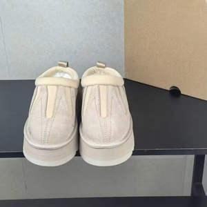 Chaussures d'hiver pour enfants à prix avantageux, chaussures chaudes <span class=keywords><strong>UGGs</strong></span>, chaussures de course antidérapantes, respirantes, légères, durables, semelle intermédiaire EVA, coton - Product Image 1