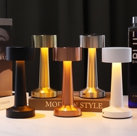 Lampe de Table LED Portable Rechargeable En Gros, Décoration Intérieure, Moderne Sans Fil Tactile Dimmable, Lumière de Restaurant de Luxe