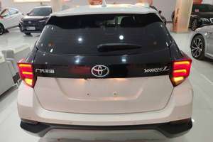 Toyota Yaris L 2021 Usado, X-Trail 1.5L CVT Edición Líder - Product Image 3