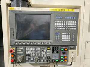 آلة خراطة LU300CNC لتشغيل المعادن والطحن والتسنين مع بناء متين وتشغيل آلي وتصميم موفر للطاقة - Product Image 2