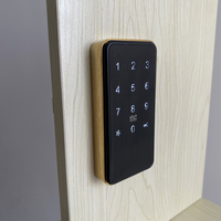 Serrure de casier numérique sans clé de haute qualité 2-en-1 RFID et à code pour casiers de gym et de spa