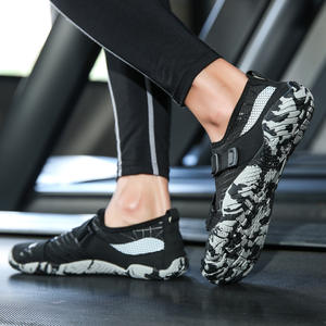 2024 unisexe mince pieds nus séchage rapide Aqua Gym Wading <span class=keywords><strong>chaussures</strong></span> Offre Spéciale été/hiver <span class=keywords><strong>chaussures</strong></span> de Sports nautiques pour hommes et femmes - Product Image 2