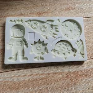 Moules à Fondant d'astronaute, fusée, espace robotique, avion, moules en Silicone pour <span class=keywords><strong>la</strong></span> décoration <span class=keywords><strong>de</strong></span> gâteaux, moule à chocolat - Product Image 5