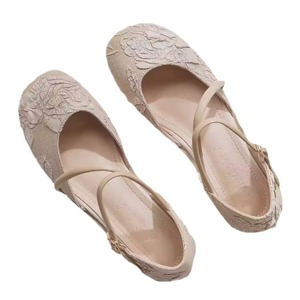 Spring New Style Shallow Mouth Flat Bottom New Chinese Style Lady's Flats Women's French Rose Soft Bottom Beanie Shoes - Product Image 5