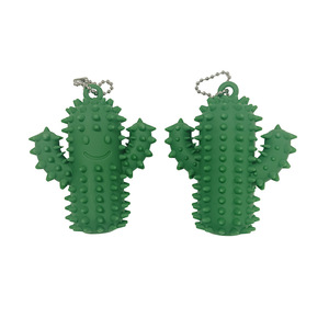 Jouet sensoriel en silicone en forme de cactus pour soulager la douleur, réduire l'anxiété et comme cadeau amusant pour les personnes qui ont besoin de se dégager de leur stress. - Product Image 3