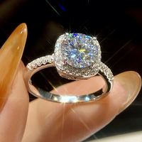 Offre Spéciale 925 argent Sterling rhodium plaque GRA certificat VVS D couleur 2ct Moissanite carré anneaux femmes fiançailles bijoux fins