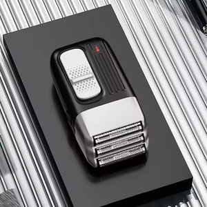 Kit de Afeitado para Hombre, Afeitadora Eléctrica con Cabezal de Corte de Triple Malla Flotante, Afeitadora de Barba y Rostro - Product Image 3