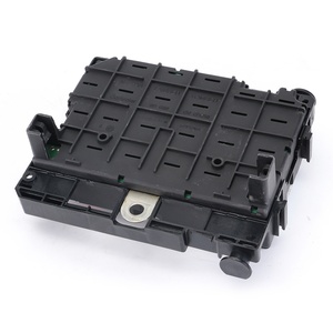 Boîte à fusibles et relais en stock 9657608780 BSM B3 pour Citroën C3 C5 C8 XSARA PICASSO Peugeot 206 207 307 406 807 - Product Image 6