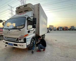 2025 Camión de fábrica Equipo de alineación de ruedas CCD grande Máquina Alineador de ruedas de camión - Product Image 3