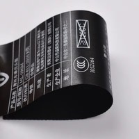 Étiquettes d'entretien en tissu satiné polyester personnalisées avec logo en relief 3D, impression sérigraphique haute ténacité pour vêtements et chaussures