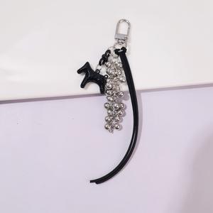 Llavero de Metal con Colgante de Caballo Creativo y Cultural del Año 2026, Llavero de PVC Líquido para Colgar en la Mochila Escolar, Decoración al por Mayor - Product Image 4