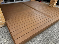 Plancher de terrasse extérieur en bois composite WPC extrudé pour jardin avec clips en acier inoxydable