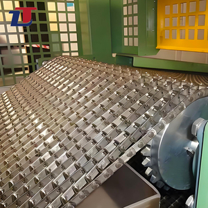 Bande transporteuse en nid d'abeille en acier inoxydable de qualité alimentaire supérieure, résistante aux hautes températures, facile à entretenir, utilisée dans l'industrie du transport alimentaire - Product Image 1