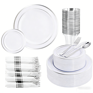 Assiettes de présentation rondes en plastique brillant de 9'' et 13'' avec bord floral, dorées, de luxe, pour décoration de mariage, jetables - Product Image 1