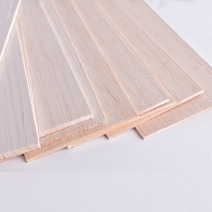 Cina fornitore all'ingrosso 1mm 2mm 3mm 5mm 6mm 8mm Balsa <span class=keywords><strong>legno</strong></span> chiaro <span class=keywords><strong>fogli</strong></span>/bastoni/blocchi per aereo/materiale da modellare - Product Image 2