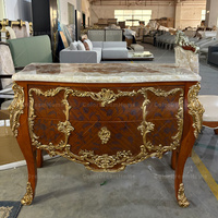 Console d'entrée de luxe ultra-luxe de style rococo français avec plateau en marbre et feuilles d'or sculptées, incrustations florales