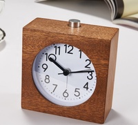 Horloge de table silencieuse à quartz analogique Imarch avec mécanisme de mouvement à quartz et lumière