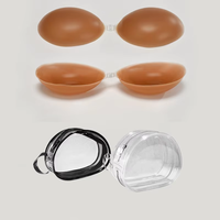 Stock en vrac disponible différentes couleurs doux réutilisable imperméable auto-adhésif soutien-gorge en silicone pour filles costume pour robe dos nu