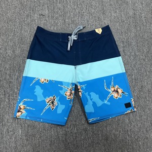 กางเกงขาสั้นชายแบบแห้งเร็ว กันน้ำ พร้อมเชือกผูกเอว สำหรับว่ายน้ำและเล่นเซิร์ฟ - Product Image 1