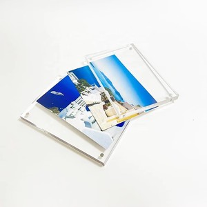 Cadre photo de bureau rectangulaire double face en <span class=keywords><strong>acrylique</strong></span> transparent magnétique épais de 7 pouces pour <span class=keywords><strong>photos</strong></span> - Vente en gros - Product Image 1