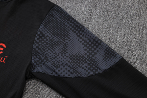Ensemble de survêtement de football Milan 25/26 à manches courtes et fermeture éclair intégrale pour l'automne-hiver – Tenue de compétition des clubs européens - Product Image 2