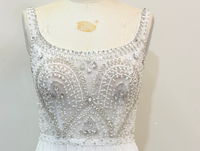 Robe de mariée de luxe scintillante avec strass, perles et mini-franges en cristal pour le look de mariage suivant