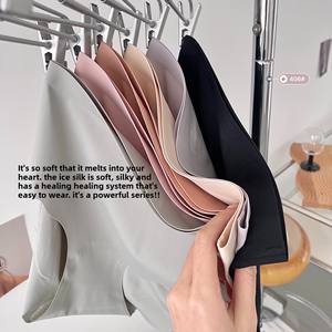 Sous-vêtements pour femmes en soie glacée sans couture, style fin pour l'été, avec entrejambe respirant, culottes sexy et jeunes - style fille - Product Image 5