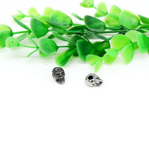 Perles entretoises en forme de crâne Yunnique en acier inoxydable, style rétro, pour la fabrication de bracelets, composants de bijoux de forme irrégulière - Product Image 4