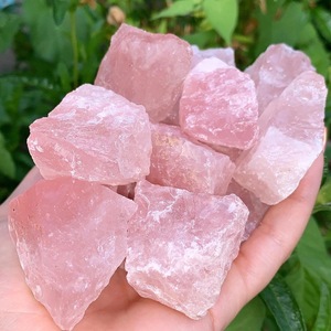 Escultura de Cristales Curativos de Cuarzo Rosa Natural, Piedra de Energía del Amor, Decoración para el Hogar, Regalo, Cuarzo Rosa Natural en Bruto - Product Image 1