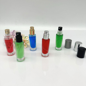 Botellas de Perfume de Vidrio Transparente de 10 ml de Alta Calidad con Pulverizador, Dispensadores de Líquido Cosmético Portátiles Mini para Viaje, <span class=keywords><strong>Precio</strong></span> de Fábrica, Venta al por Mayor - Product Image 6