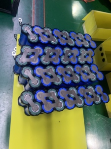 Paquete de Baterías de Iones de Litio Recargables Personalizadas de 3.7V 7.4V 11.1V 12V 14.8V 18650 21700 32700 5000mAh - Product Image 2