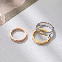G2191 Anillos De Acero Inoxidable 18K Plaqué or Bijoux Anneaux de mariage Bague en titane en acier inoxydable pour couple