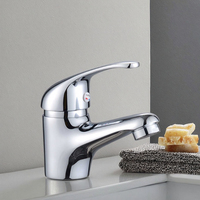 Robinet en laiton moderne à trou unique, beau et abordable, mélangeur d'eau chaude et froide de l'usine avec conception à poignée unique sans contact