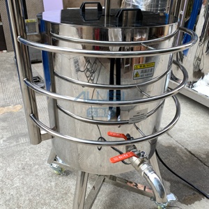 50L <b>Automatic</b> Stainless Steel Heated Stirring Pot with Agitator for Candle Thick Balm Wax Oil Soap Lipstick Melting Tank - Product Image 5