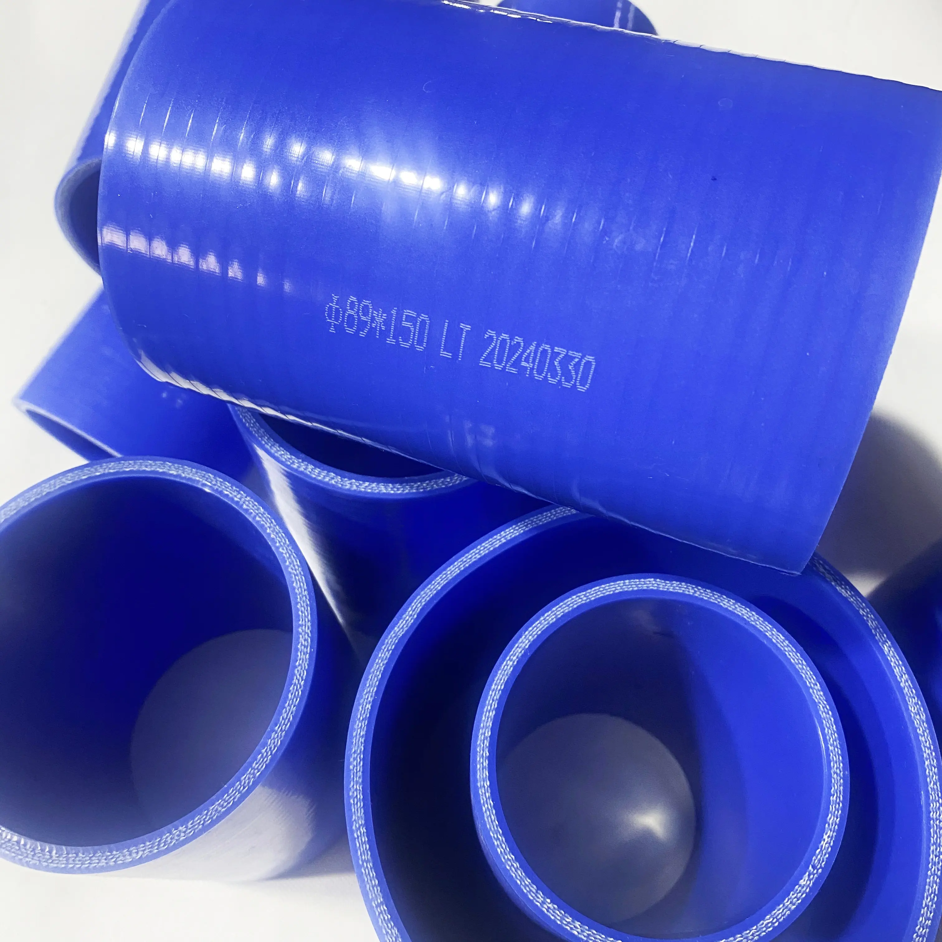 Selang intercooler silikon biru untuk mesin konstruksi selang silikon tekanan tinggi
