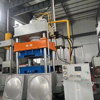 Presse hydraulique servo à quatre colonnes multifonctionnelle de 315 tonnes pour tôles de réservoirs d'eau en acier inoxydable avec contrôle PLC 380V/220V/110V