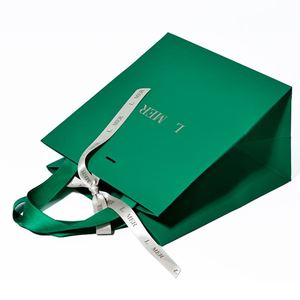 Sacs cadeaux réutilisables biodégradables de qualité supérieure pour petites entreprises, sacs d'emballage en papier pour bijoux avec poignée en ruban - Product Image 2